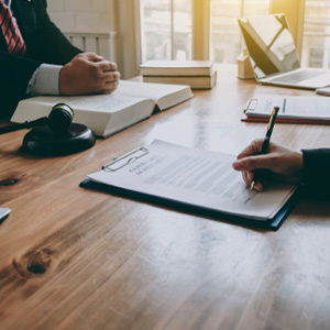 How Long To File a Lawsuit After EEOC?